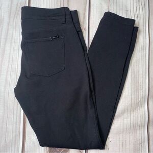White House Black Market black skinny leg XS regular Rayon dress pants EUC